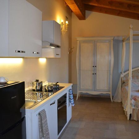 Agriturismo Otto Ducati D'Oro Isola della Scala Exterior photo